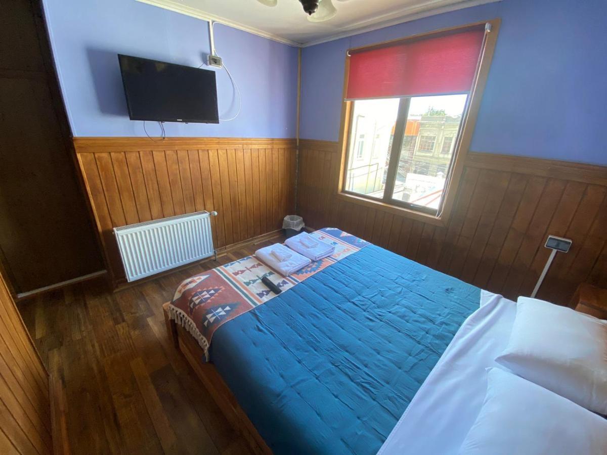 Hostal Ochen Punta Arenas Exterior photo