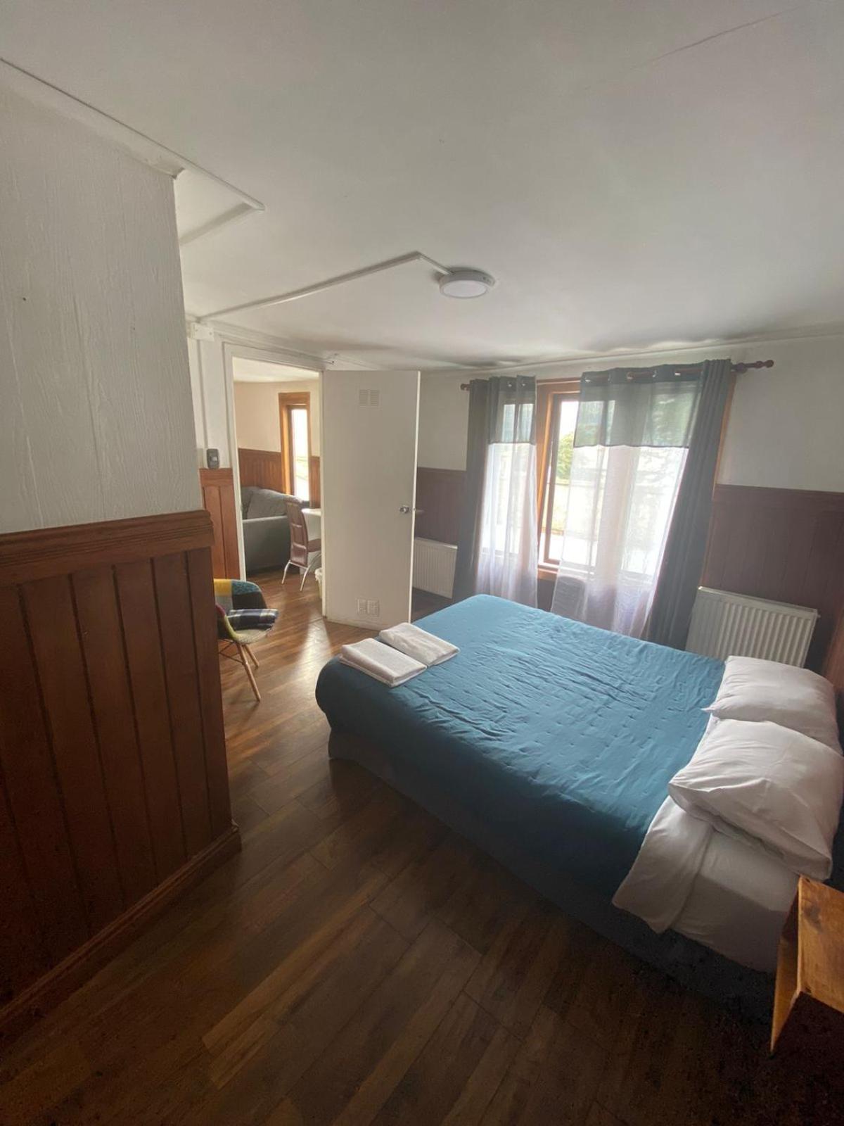 Hostal Ochen Punta Arenas Exterior photo