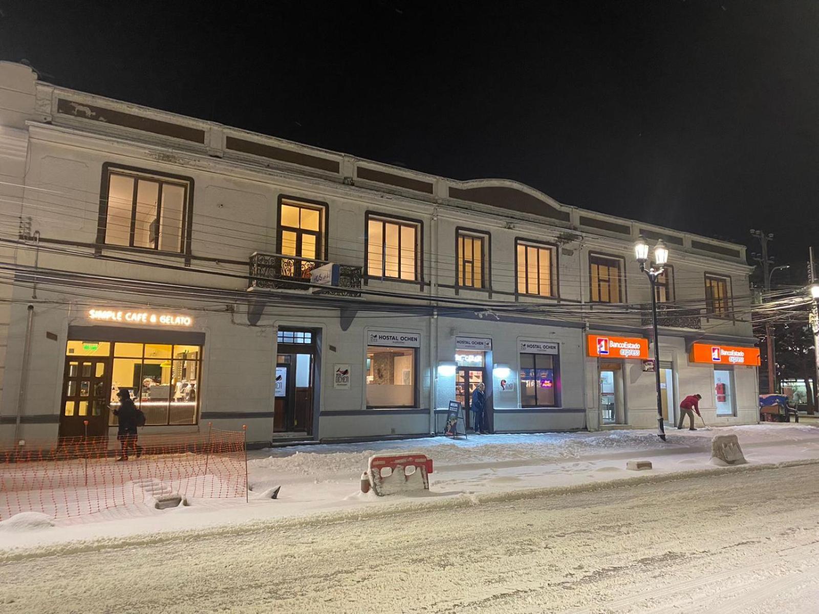 Hostal Ochen Punta Arenas Exterior photo